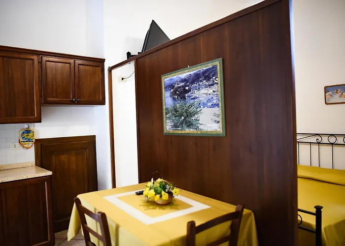 Marina Corta ליפארי