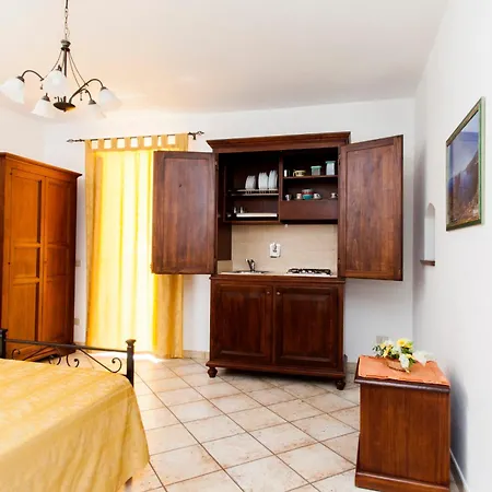 Marina Corta Aparthotel