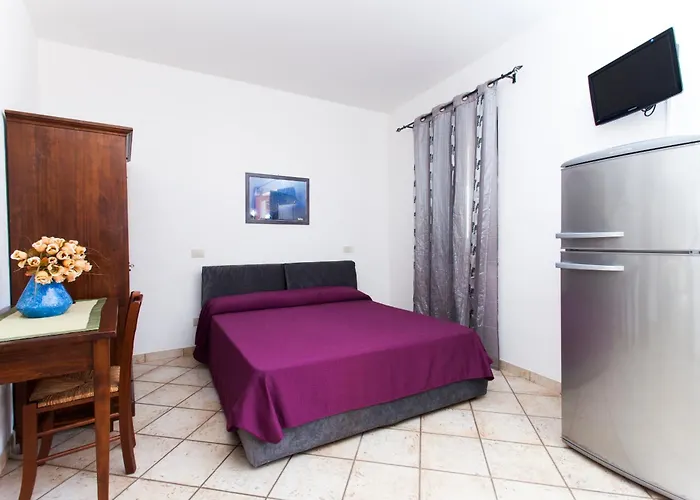 Marina Corta Aparthotel